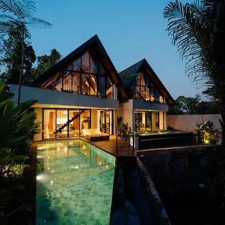 Villa Astu - Peaceful River Retreat Villa Near Tanah Lot